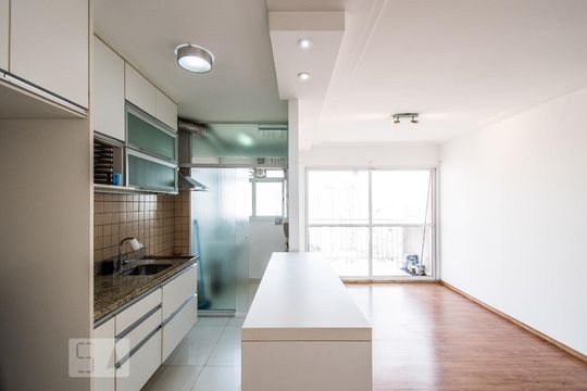 Sala de apartamento à venda com 2 quartos, 63m² em Cambuci, São Paulo