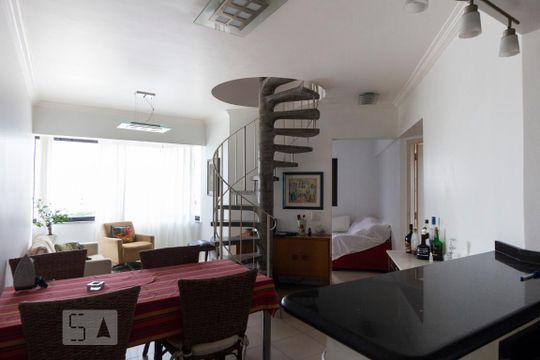 Apartamento para alugar com 2 quartos, 125m² em Vila Paulista, São Paulo