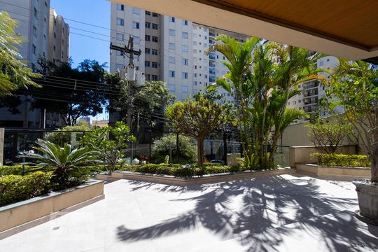 Área externa de apartamento para alugar com 2 quartos, 125m² em Vila Paulista, São Paulo