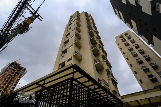 Fachada de apartamento à venda com 2 quartos, 90m² em Sumarezinho, São Paulo