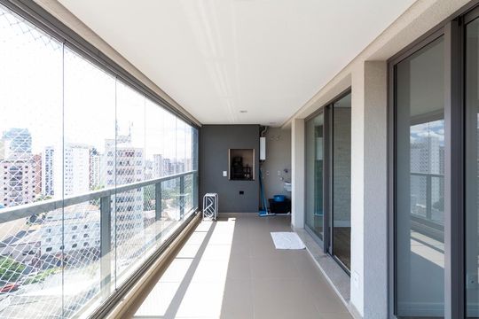 Varanda de apartamento à venda com 2 quartos, 68m² em Mirandópolis, São Paulo