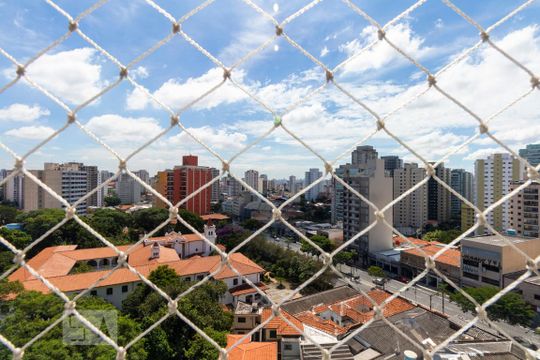 Vista de apartamento à venda com 2 quartos, 68m² em Mirandópolis, São Paulo
