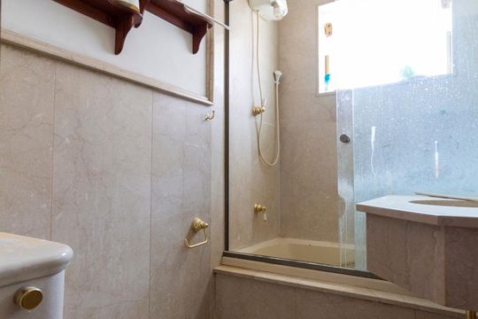Banheiro Social de casa à venda com 3 quartos, 150m² em Planalto Paulista, São Paulo