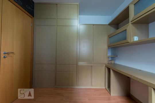 QUARTO REVERSÍVEL de apartamento para alugar com 3 quartos, 134m² em Vila da Serra, Nova Lima