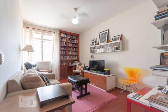 Apartamento à venda com 2 quartos, 72m² em Cambuí, Campinas