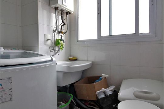 Área de serviço de apartamento para alugar com 2 quartos, 53m² em Vila Gomes, São Paulo