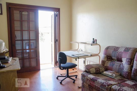 Escritório de casa à venda com 5 quartos, 340m² em Nossa Senhora das Graças, Canoas