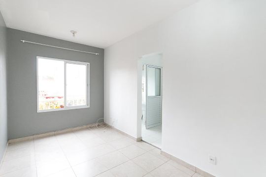Sala de apartamento à venda com 2 quartos, 45m² em Jardim Maria Estela, São Paulo