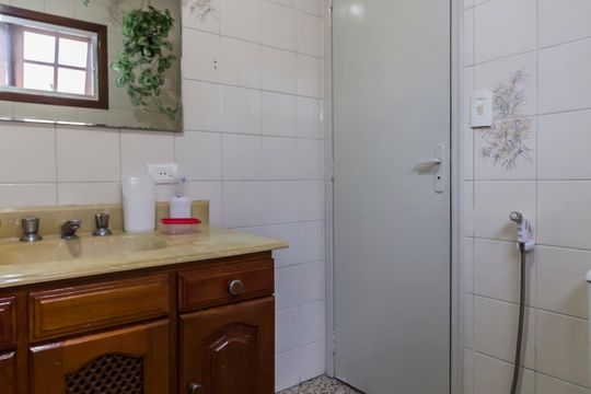 Banheiro de casa à venda com 3 quartos, 155m² em Vila Leopoldina, São Paulo