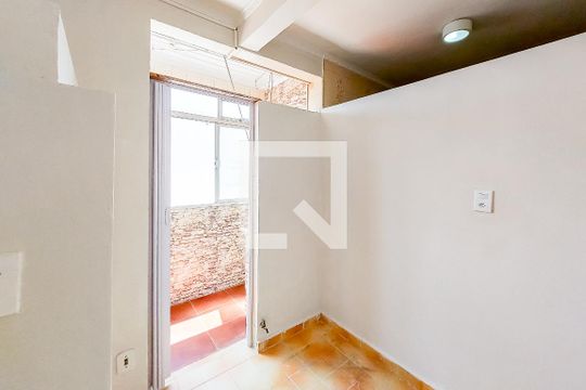 Quarto de Serviço de apartamento para alugar com 3 quartos, 95m² em Vila Gomes Cardim, São Paulo
