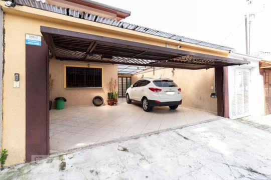 Fachada  de casa para alugar com 3 quartos, 250m² em Vila Gomes Cardim, São Paulo