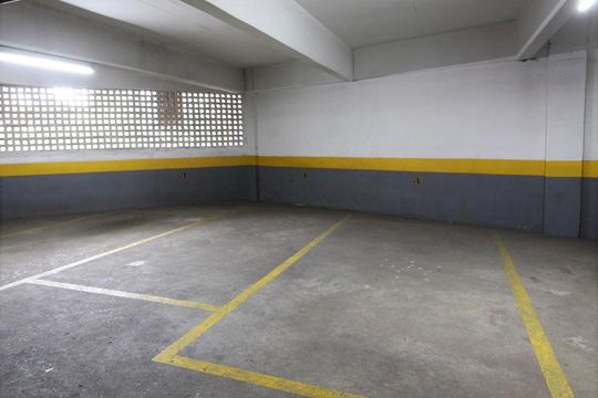 Vagas na garagem de apartamento à venda com 2 quartos, 68m² em Vila Andrade, São Paulo