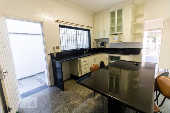 Sala de Jantar de casa à venda com 3 quartos, 260m² em Vila Mazzei, São Paulo