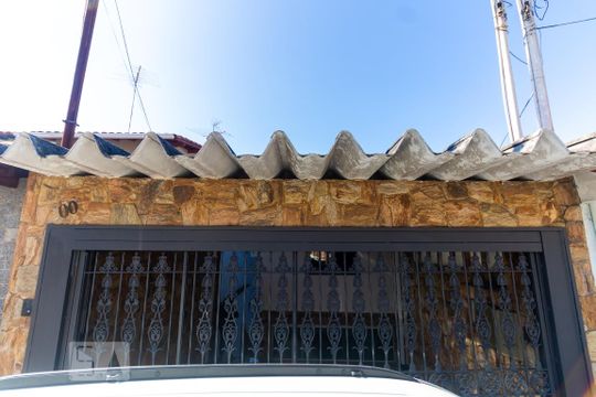 Fachada de casa à venda com 3 quartos, 260m² em Vila Mazzei, São Paulo