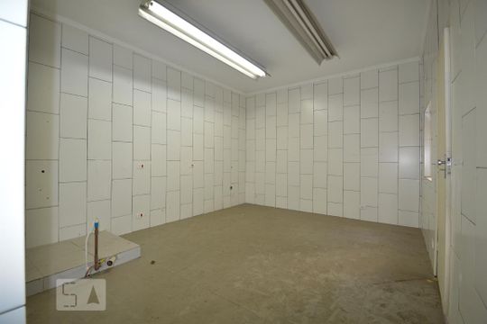 Quarto l  de casa para alugar com 2 quartos, 100m² em Morro dos Ingleses, São Paulo