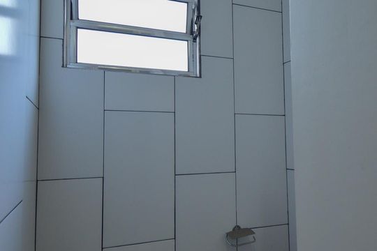 Banheiro de casa para alugar com 2 quartos, 100m² em Morro dos Ingleses, São Paulo
