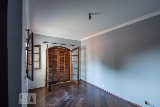 Suíte 1 de casa à venda com 2 quartos, 160m² em Vila Dom Pedro I, São Paulo