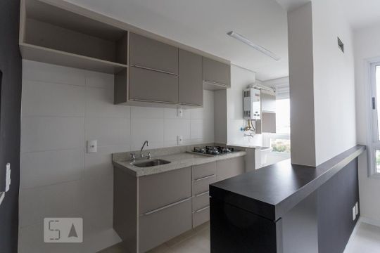 Cozinha de apartamento para alugar com 2 quartos, 54m² em Tristeza, Porto Alegre