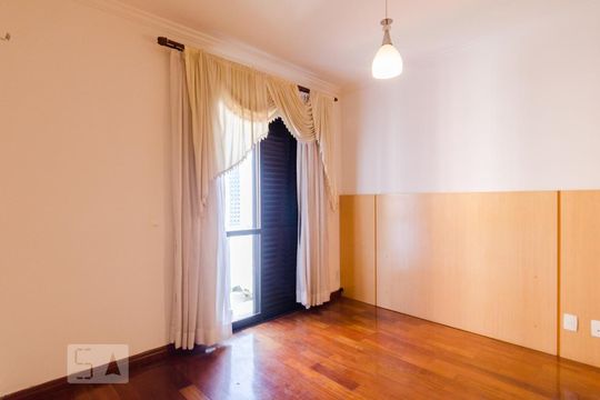 Quarto da Suíte de apartamento para alugar com 2 quartos, 93m² em Vila Gilda, Santo André