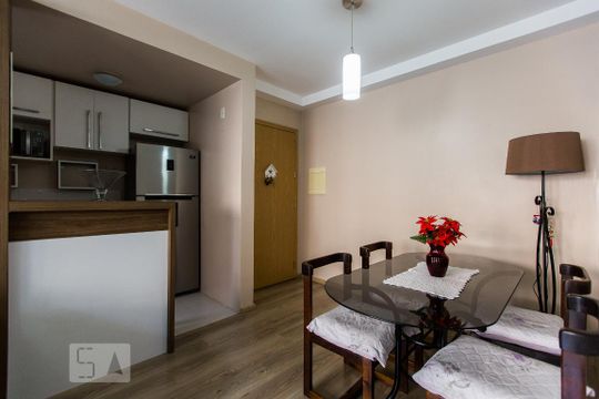 Sala de apartamento para alugar com 2 quartos, 55m² em Camaquã, Porto Alegre