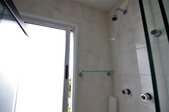 Chuveiro de apartamento à venda com 2 quartos, 90m² em Jardim Monte Kemel, São Paulo