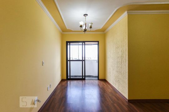 Sala de apartamento para alugar com 3 quartos, 75m² em Jardim Stella, Santo André