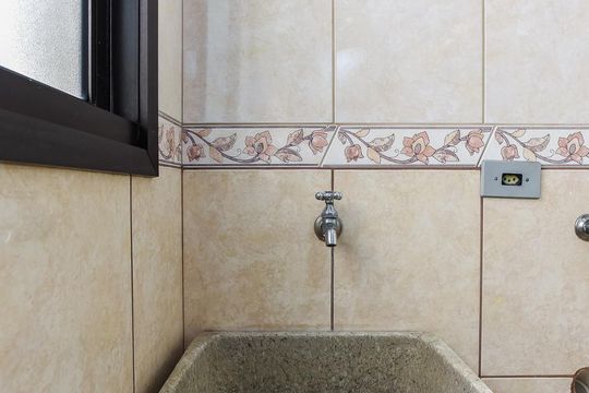 Área de Serviço de apartamento à venda com 3 quartos, 75m² em Jardim Stella, Santo André