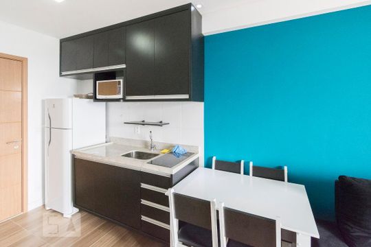 Cozinha de kitnet/studio à venda com 1 quarto, 32m² em Centro, Osasco