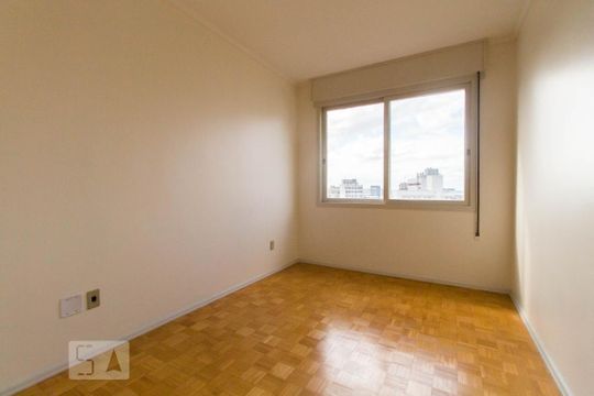 Quarto de apartamento para alugar com 1 quarto, 48m² em Floresta, Porto Alegre
