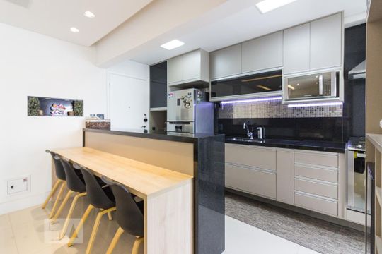 Cozinha de apartamento para alugar com 2 quartos, 87m² em Lauzane Paulista, São Paulo