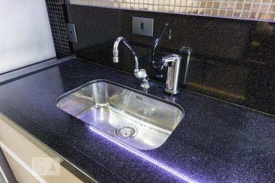 Cozinha de apartamento para alugar com 2 quartos, 87m² em Lauzane Paulista, São Paulo