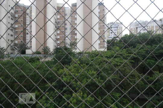 Vista da varanda de apartamento para alugar com 3 quartos, 141m² em Paraíso do Morumbi, São Paulo
