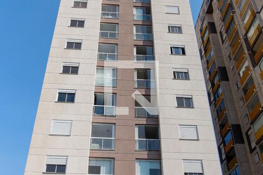 Fachada de apartamento para alugar com 2 quartos, 54m² em Vila Osasco, Osasco