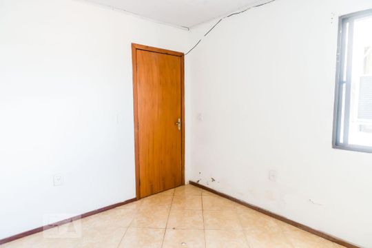 Quarto 1 de apartamento para alugar com 2 quartos, 55m² em Cavalhada, Porto Alegre