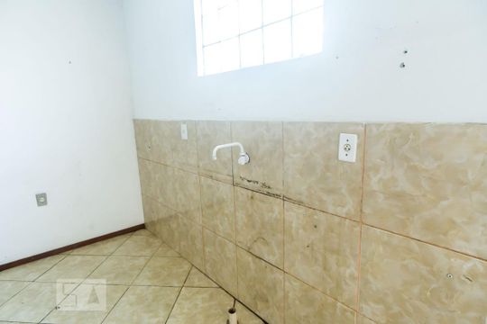 Cozinha de apartamento para alugar com 2 quartos, 55m² em Cavalhada, Porto Alegre