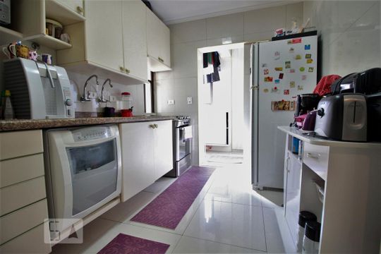 Cozinha de apartamento à venda com 2 quartos, 76m² em Jardim Vazani, São Paulo