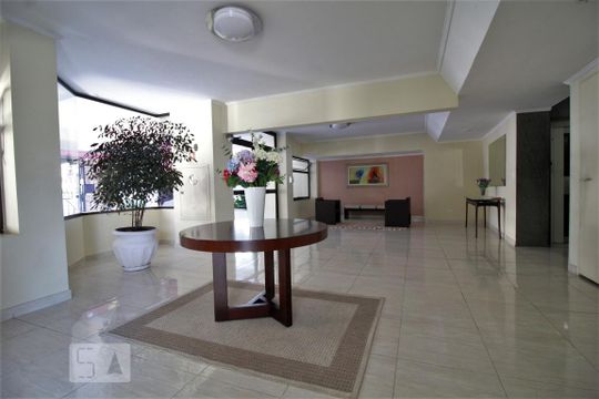 Hall social de apartamento à venda com 2 quartos, 76m² em Jardim Vazani, São Paulo
