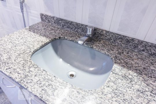 Banheiro de apartamento à venda com 2 quartos, 110m² em Santana, São Paulo