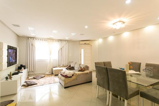 Casa de Condomínio para alugar com 4 quartos, 310m² em Vargem Grande, Rio de Janeiro
