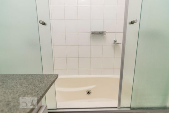 Banheira de apartamento à venda com 3 quartos, 76m² em Osvaldo Cruz, São Caetano do Sul