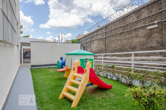 Playground de apartamento para alugar com 2 quartos, 47m² em Marajó, Belo Horizonte