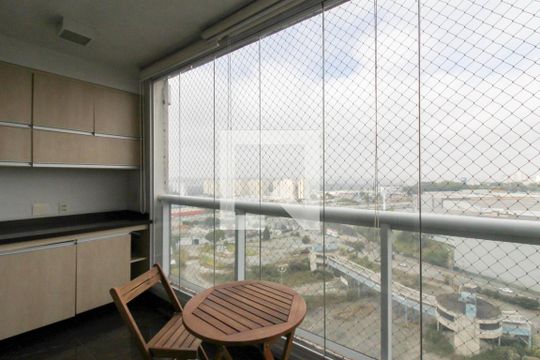 Varanda de apartamento para alugar com 2 quartos, 61m² em Vila Endres, Guarulhos