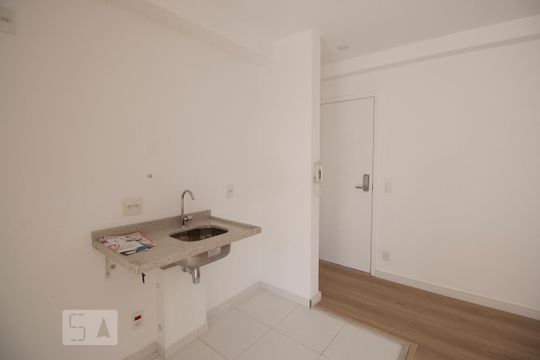 Cozinha de apartamento para alugar com 1 quarto, 36m² em Consolação, São Paulo