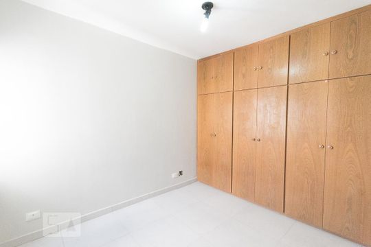 Quarto 2  de apartamento para alugar com 2 quartos, 57m² em Vila da Saúde, São Paulo