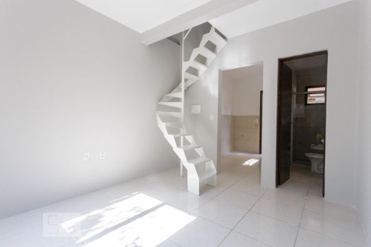 Sala de apartamento para alugar com 2 quartos, 46m² em Santa Tereza, Porto Alegre