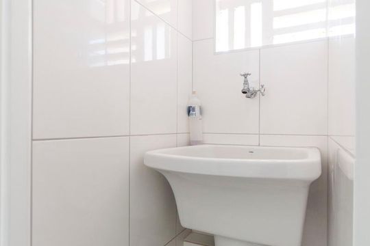 Área de serviço de apartamento para alugar com 1 quarto, 32m² em Bosque da Saúde, São Paulo