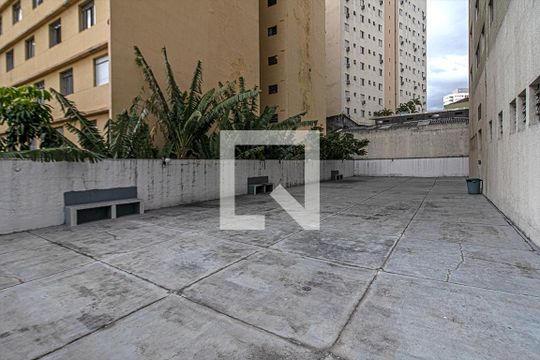 Área comum de apartamento para alugar com 1 quarto, 45m² em Aclimação, São Paulo