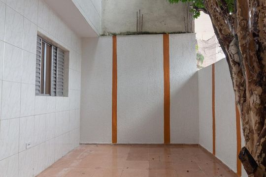 Quintal de apartamento para alugar com 1 quarto, 50m² em Vila Constança, São Paulo