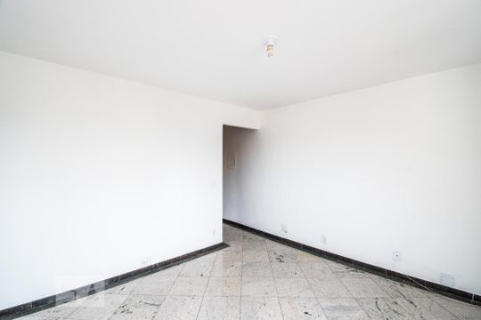 Sala de apartamento à venda com 2 quartos, 56m² em Vila Mariana, São Paulo