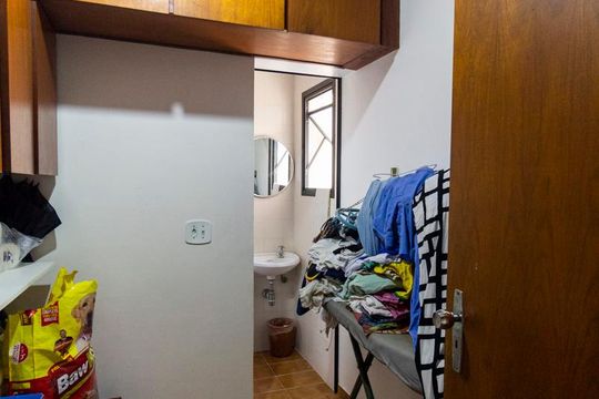 Quarto de serviço de apartamento à venda com 3 quartos, 128m² em Vila Clementino, São Paulo